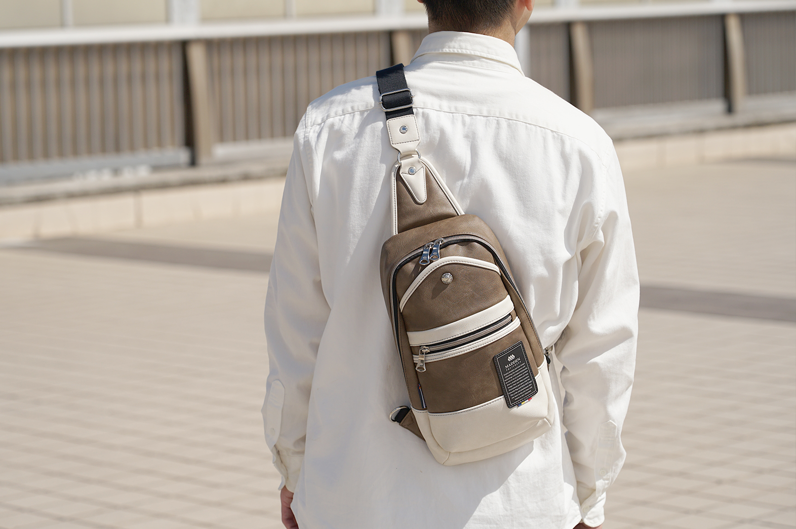 60代お父さんに贈りたい!実用的なショルダーバッグのランキング