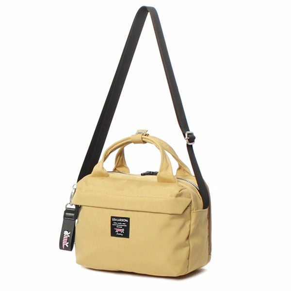 LISA LARSON(リサラーソン)可愛いのに機能的、マイキーと一緒お出かけ