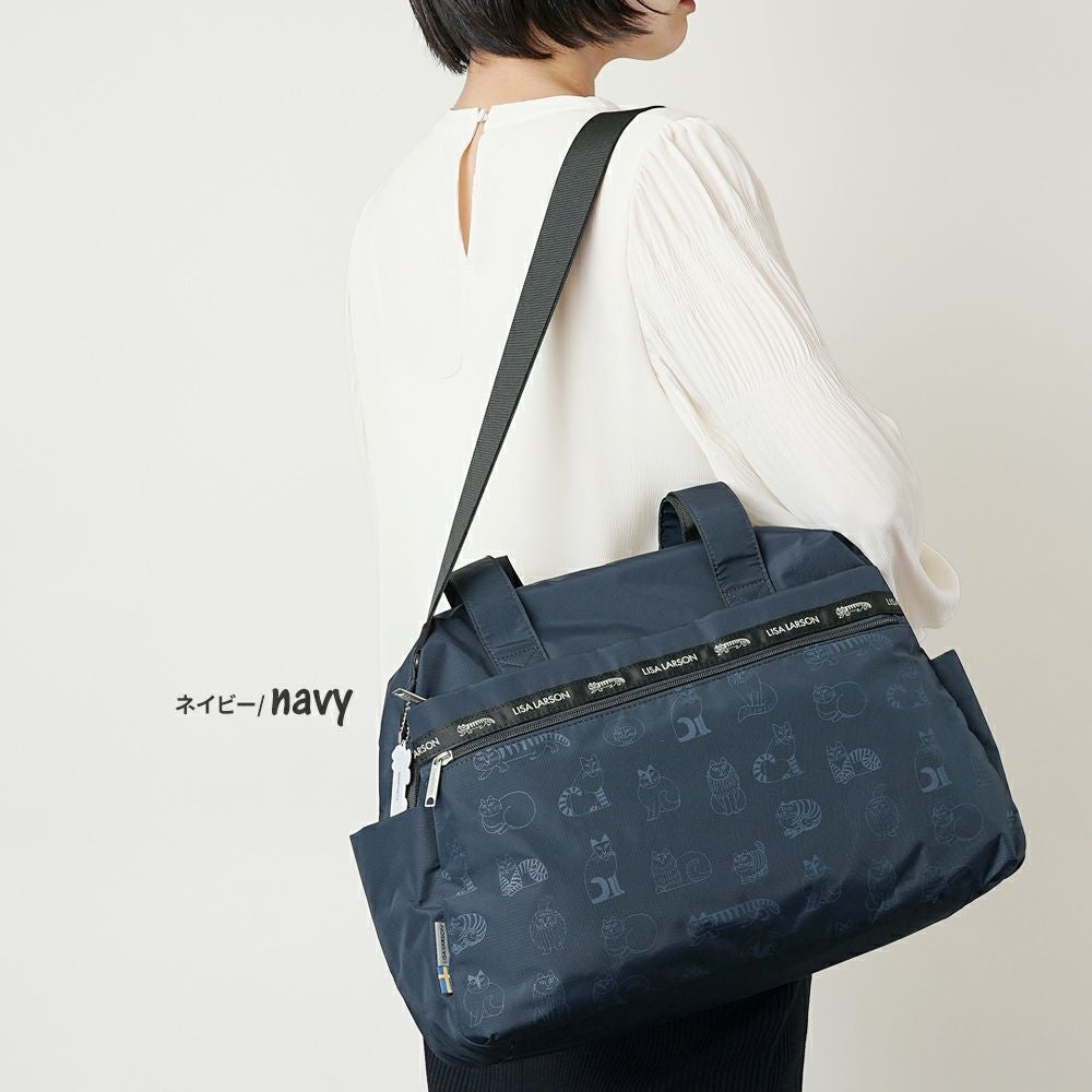 LISA LARSON(リサラーソン)可愛いのに機能的、マイキーと一緒お出かけ